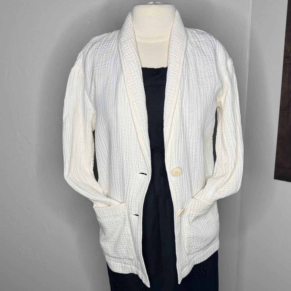 Madewell Cream Gauzy Textured Blazer Fits larger then tag size